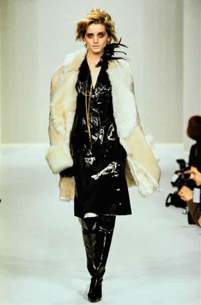 Look 50